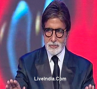 Big B honored by SRK