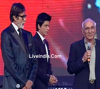 Big B honored by SRK