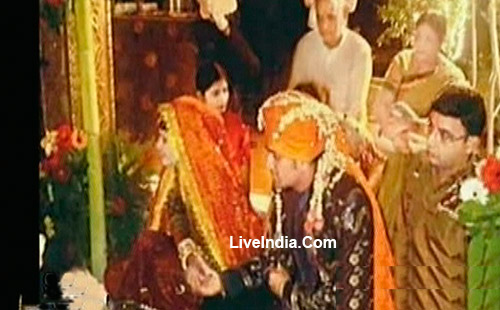 Dhoni-Sakshi Marriage Pictures