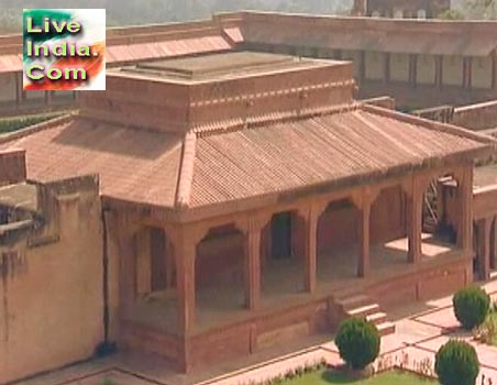 Diwan-I-Aam Fatehpur Sikri