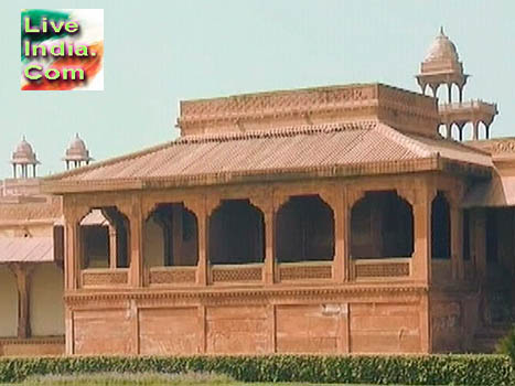 Diwan-I-Aam Fatehpur Sikri