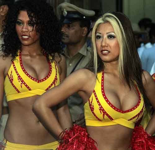 IPL cheerleaders