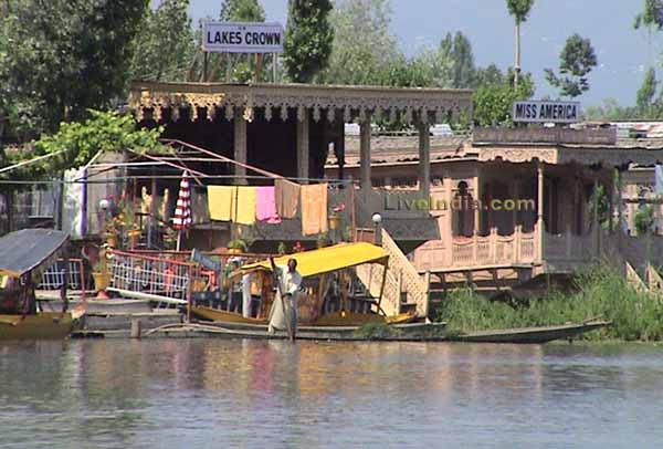 Hotels in Kashmir Srinagar