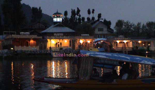 Hotels in Kashmir Srinagar