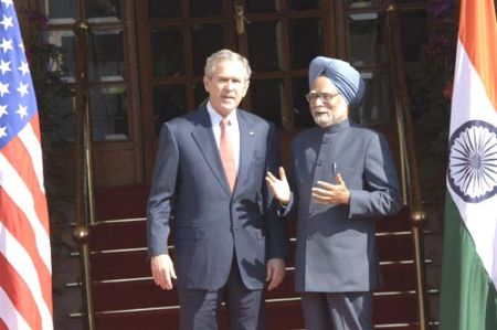Bush to sign  Indo-US nuclear deal