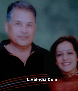 Father : Pawan Chopra - Mother  : Reena Chopra