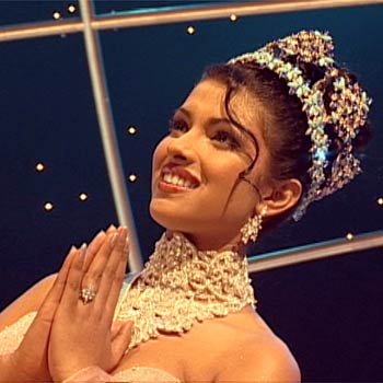 Priyanka chopra in Miss World 2000 Pageant