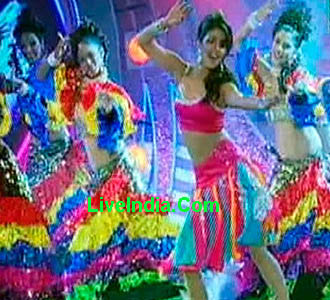 Priyanka's performance Pearls Wave Awards 2011