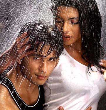 Kareena upset with Shahid-Priyanka romance