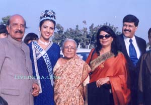 Priyanka with her Grandmother,Grandfather