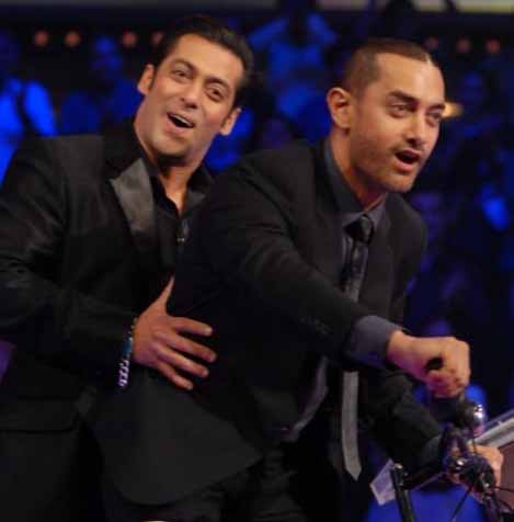 Aamir play 10 Ka Dum with Salman