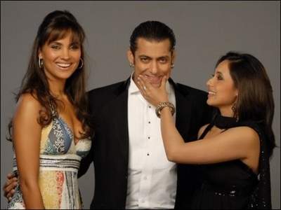 Rani upset over Salman-SRK fight