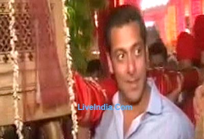 Salman Kat Attend Jaipur Wedding