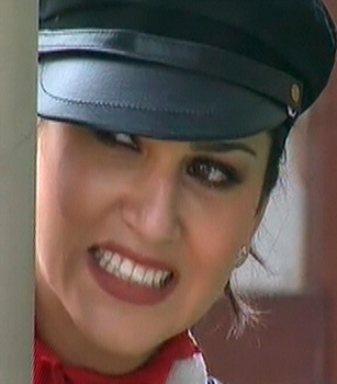 Sunny Leone to strip for Jism 2